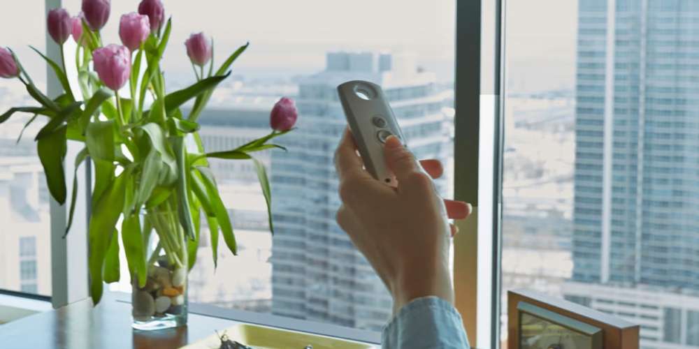 slide_1240x650-res_cont_motstan03