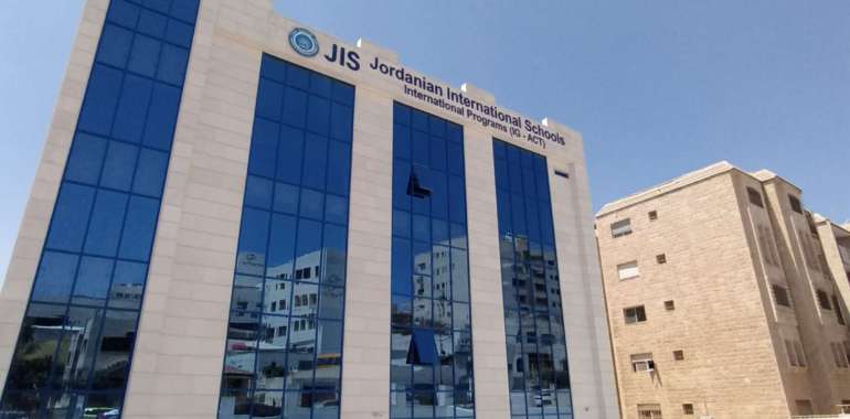 المدارس الاردنية الدولية JIS